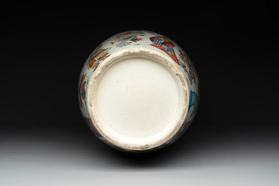 A Chinese Canton famille rose 'Wu Shuang Pu' vase, 19th C.