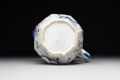Two Chinese Canton famille rose plates and a ewer, 18/19th C.