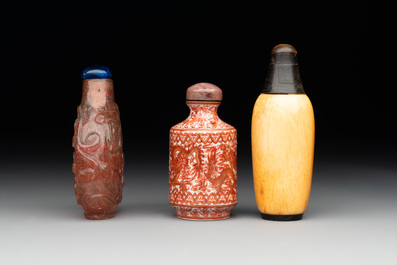 A group of six various Chinese snuff bottles, 19/20th C.