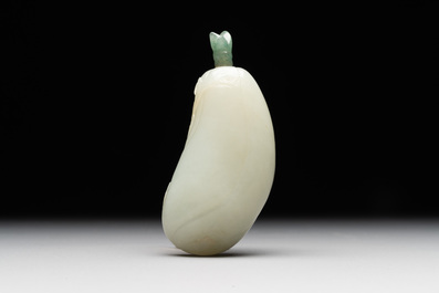 A fine Chinese celadon jade 'dragonfly' snuff bottle and stopper, Daoguang