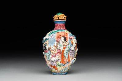 A Chinese famille rose moulded snuff bottle, Qianlong mark, late 18th/early 19th C.
