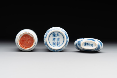 Two Chinese blue, white and copper-red snuff bottles and a blue and white 'crab' snuff bottle, Chenghua and Qianlong mark, 19th C.