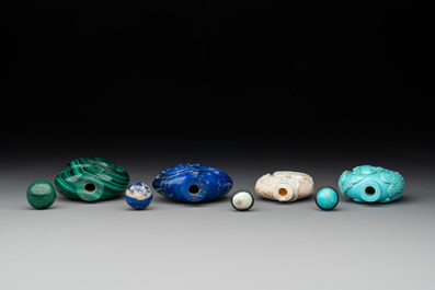 Six Chinese snuff bottles in various carved gemstones, 19/20th C.