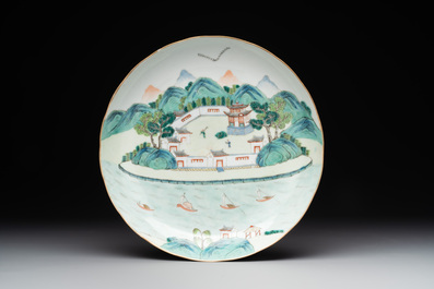 A Chinese famille rose 'mille fleur' dish, a famille verte plate and a pair of famille rose plates, Qianlong mark, 19/20th C.