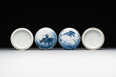 A Chinese blue and white brush washer and two seal paste boxes and covers, Qianlong mark, 19th C.