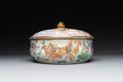 A rare Chinese Canton famille rose '100 butterflies' tureen and cover on stand, 19th C.