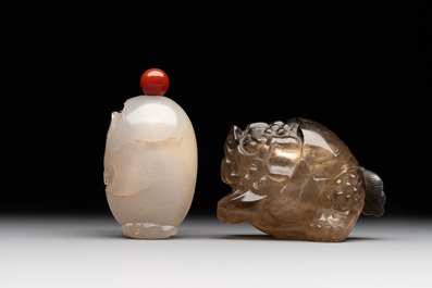 Two Chinese agate snuff bottles in the form of a bird and a pekinese, 19th C.