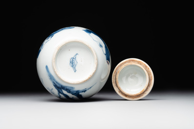 A Chinese blue and white tea caddy and cover with a lady and playing boys, Kangxi