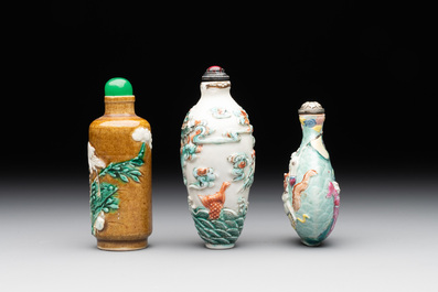 Three Chinese famille rose moulded snuff bottle, Ying Chuan Zhen Cang 穎川珍藏 mark, 19th C.