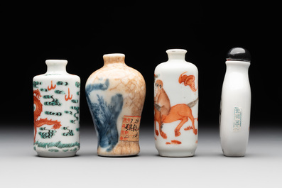 Nine various Chinese porcelain snuff bottles, Yongzheng and Tongzhi mark, 19/20th C.