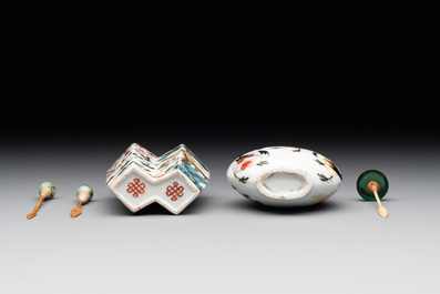 A Chinese double losange-shaped '12 zodiac animals' snuff bottle and a 'roosters' snuff bottle, 19th C.