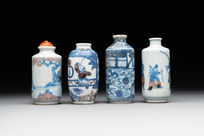 Four Chinese blue, white and copper-red snuff bottles, Yongzheng and Daoguang mark, 19th C.