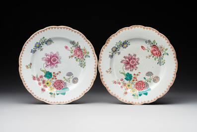 Eleven Chinese famille rose plates and dishes with fine floral design, Qianlong
