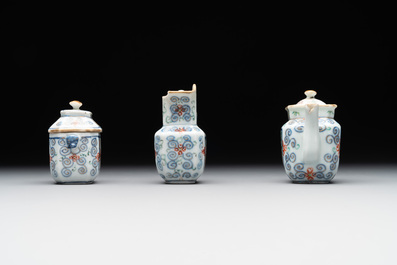 A Chinese blue, white and famille rose tea service, three famille rose bowls, a plate and a covered jar, 19th C.