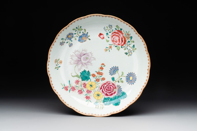Eleven Chinese famille rose plates and dishes with fine floral design, Qianlong