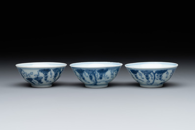 Three Chinese blue and white 'grapevines' cups, Yongzheng mark and of the period