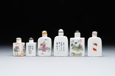 Six various Chinese famille rose snuff bottles, Zhou Hongkui 周洪葵造 mark, 19th C.
