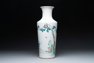 A fine Chinese famille rose 'Sanxing' vase, Yongzheng