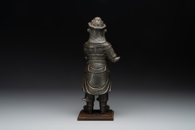 A fine Chinese gilt bronze figure of Zhou Cang 周倉, Ming