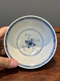 A varied collection of 45 pieces Chinese porcelain, Kangxi and later