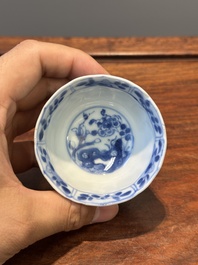 A varied collection of 45 pieces Chinese porcelain, Kangxi and later