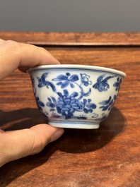 A varied collection of 45 pieces Chinese porcelain, Kangxi and later