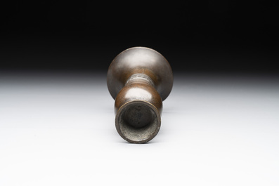 A Chinese archaistic bronze ritual wine vessel, 'zhi 觶', Ming