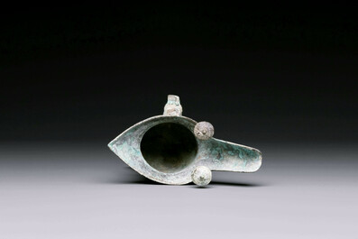 Three Chinese archaic bronze wine vessels, Zhou or later