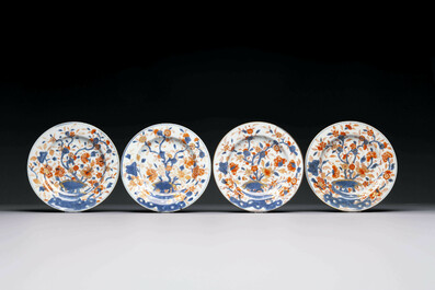 A varied collection of thirteen Chinese blue and white, Imari-style, famille rose and famille verte plates, Kangxi/Qianlong