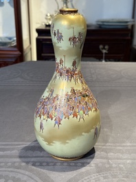 A rare Japanese Kutani vase, Kutani Kozan 九谷光山 mark, Meiji, 19th C.