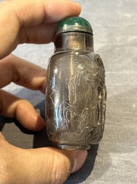 Seven Chinese smoky quartz, agate and hardstone snuff bottles, 19/20th C.