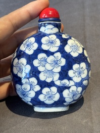 A large Chinese blue and white 'prunus on cracked ice' snuff bottle, Chenghua mark, 18/19th C.