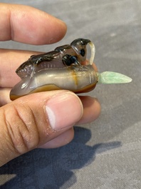 Eight Chinese jade, glass, agate and smoky quartz snuff bottles, 19/20th C.