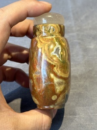 Six Chinese hardstone and agate snuff bottles, 19/20th C.