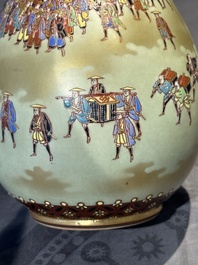 A rare Japanese Kutani vase, Kutani Kozan 九谷光山 mark, Meiji, 19th C.