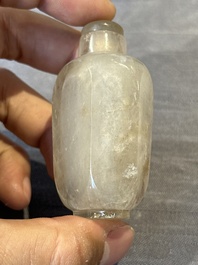 Seven Chinese smoky quartz, agate and hardstone snuff bottles, 19/20th C.