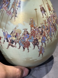 A rare Japanese Kutani vase, Kutani Kozan 九谷光山 mark, Meiji, 19th C.