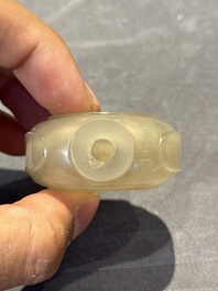 Seven various Chinese jade, agate and glass snuff bottles, 19/20th C.
