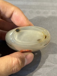 Five fine Chinese agate snuff bottles, Qing