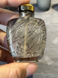 Seven Chinese smoky quartz, agate and hardstone snuff bottles, 19/20th C.