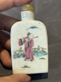 Six various Chinese famille rose snuff bottles, Zhou Hongkui 周洪葵造 mark, 19th C.