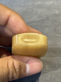 Five Chinese jade and hardstone snuff bottles, 20th C.