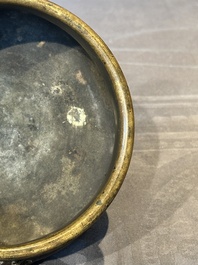 A Chinese bronze censer with lion handles, Xuande mark, 17/18th C.