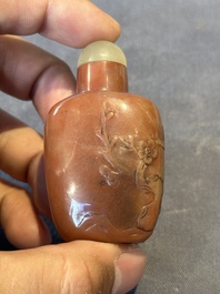 Four Chinese jade and hardstone snuff bottles, 19/20th C.