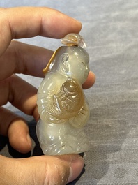 Six Chinese carved jade and agate 'figural' snuff bottles, 19/20th C.