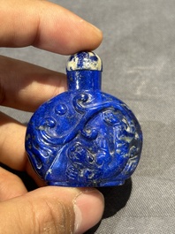 Six Chinese snuff bottles in various carved gemstones, 19/20th C.