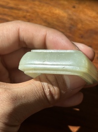 A square Chinese jade box and cover, 18/19th C.