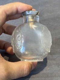 Six Chinese rock crystal and agate snuff bottles, 19/20th C.