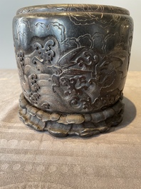 A Chinese Zitan wood 'chilong' brush pot, 17/18th C.