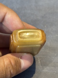 Four Chinese jade and hardstone snuff bottles, 19/20th C.